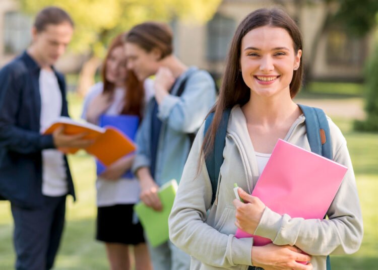 Learn About Bright Futures Scholarship Requirements