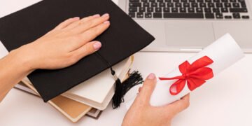 How to Write a Thank You Letter for Scholarship