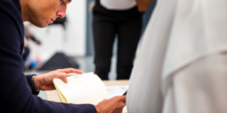 How to Write a Compelling Statement of Purpose for Global Fellowships